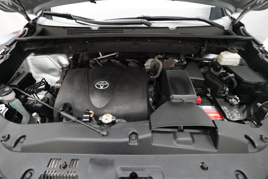 Used 2018 Toyota Highlander XLE SUV