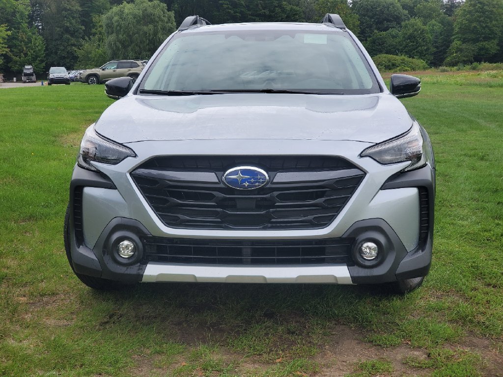 Used 2025 Subaru Outback Limited SUV