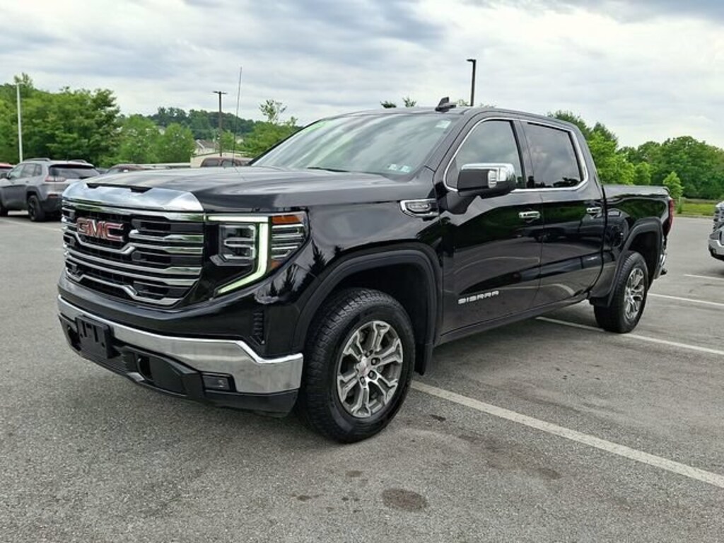 Used 2025 GMC Sierra 1500 SLT Truck Crew Cab