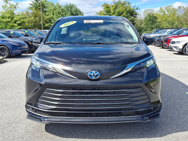 Certified 2025 Toyota Sienna LE Van Passenger Van