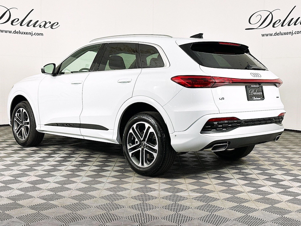 Used 2025 Audi Q5 2.0L TFSI All-New Premium Plus Quattro SUV,