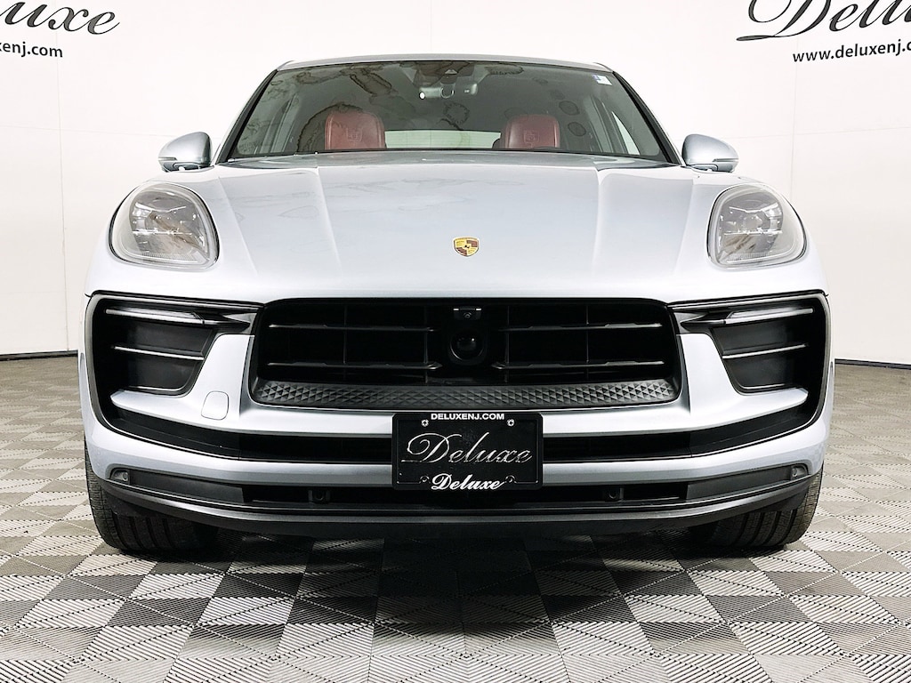 Used 2024 Porsche Macan Premium Plus AWD SUV,