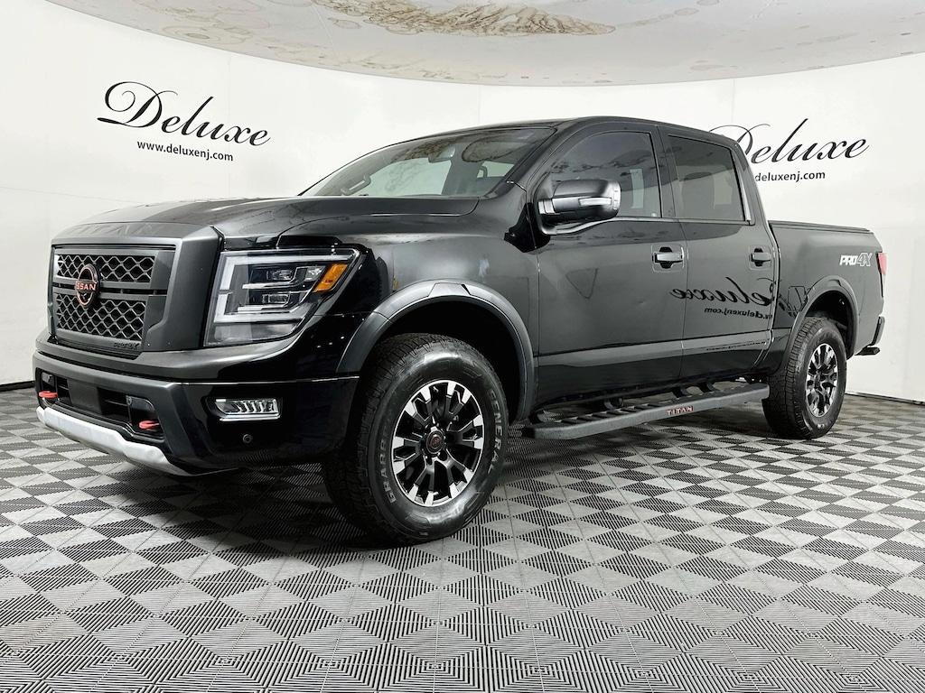 Used 2023 Nissan Titan 5.6L Endurance V8 PRO-4X 4WD Crew-Cab Pickup-Truck,
