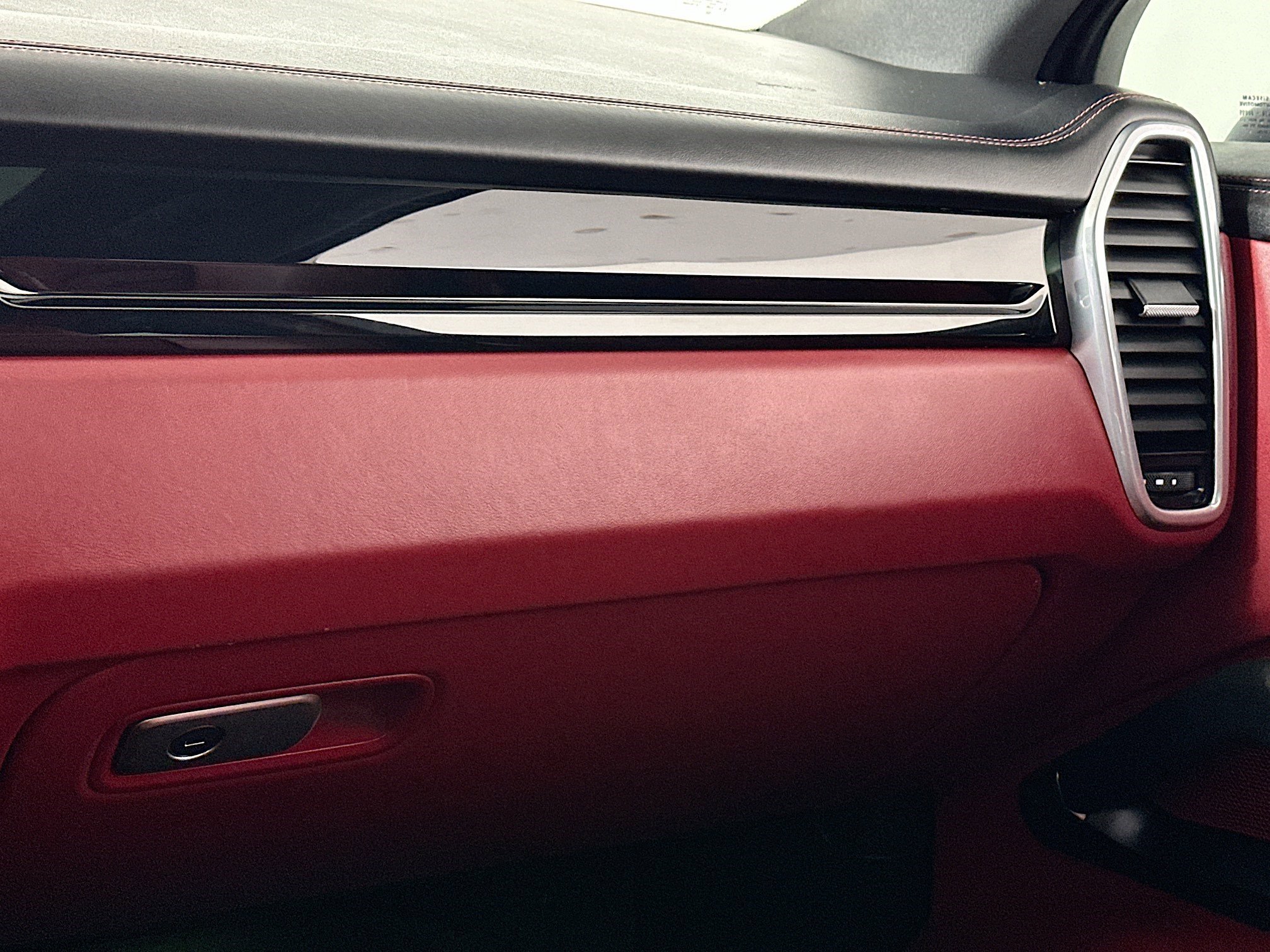 2022 Porsche Cayenne Coupe E-Hybrid - Photo 15