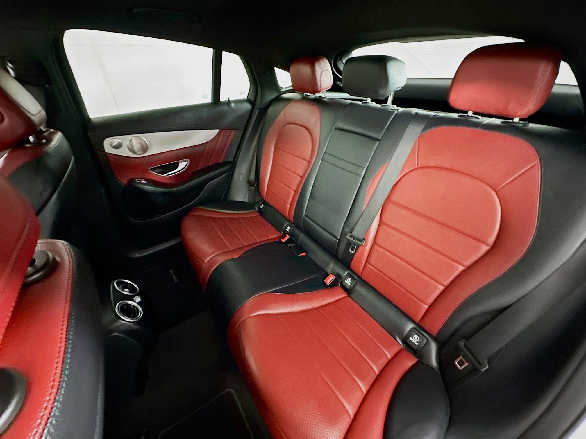 2023 Mercedes-Benz GLC Coupe GLC300 - Photo 24