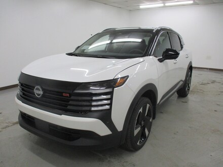 2026 Nissan Kicks SR SUV
