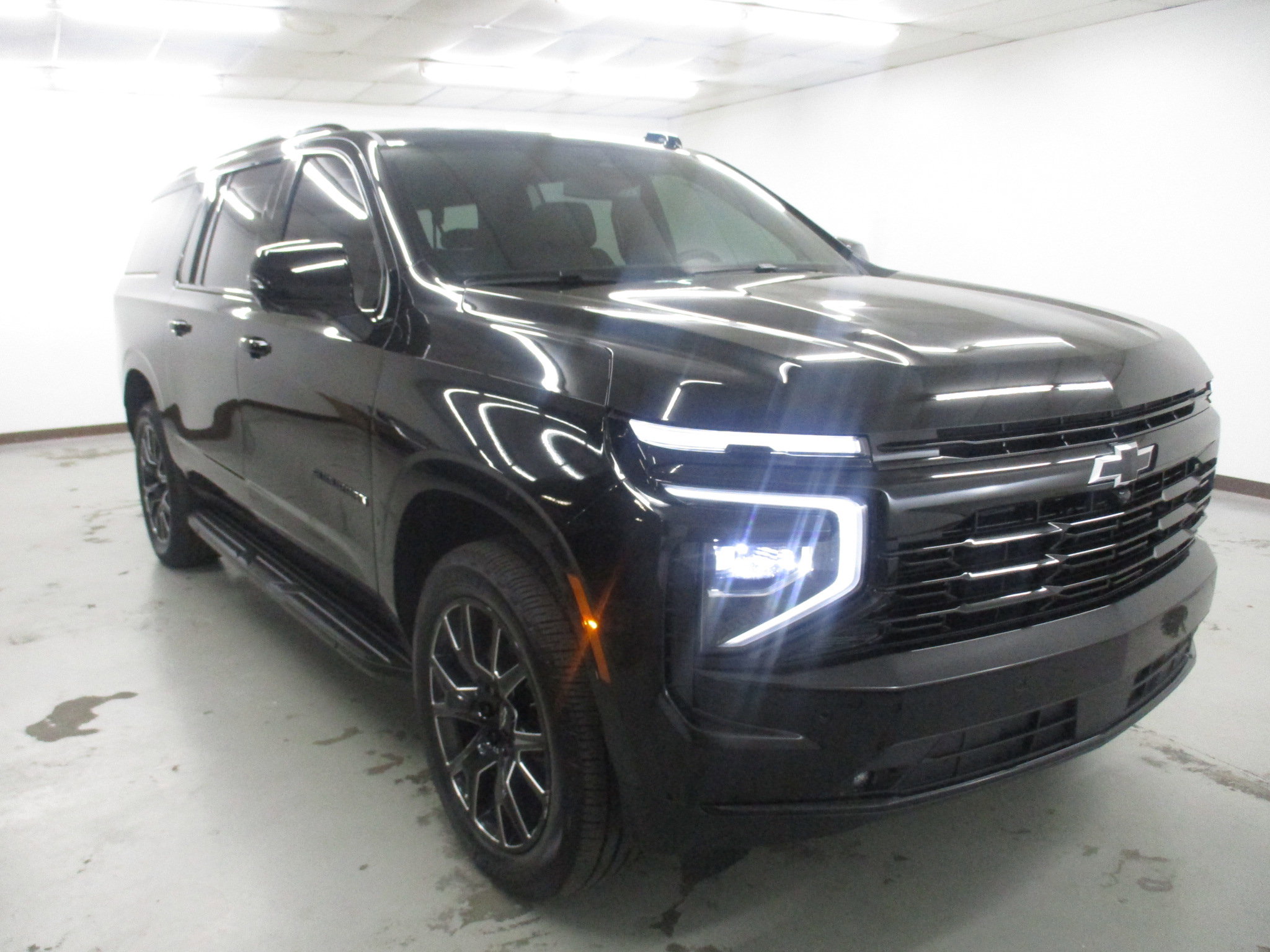 2026 Chevrolet Suburban RST SUV