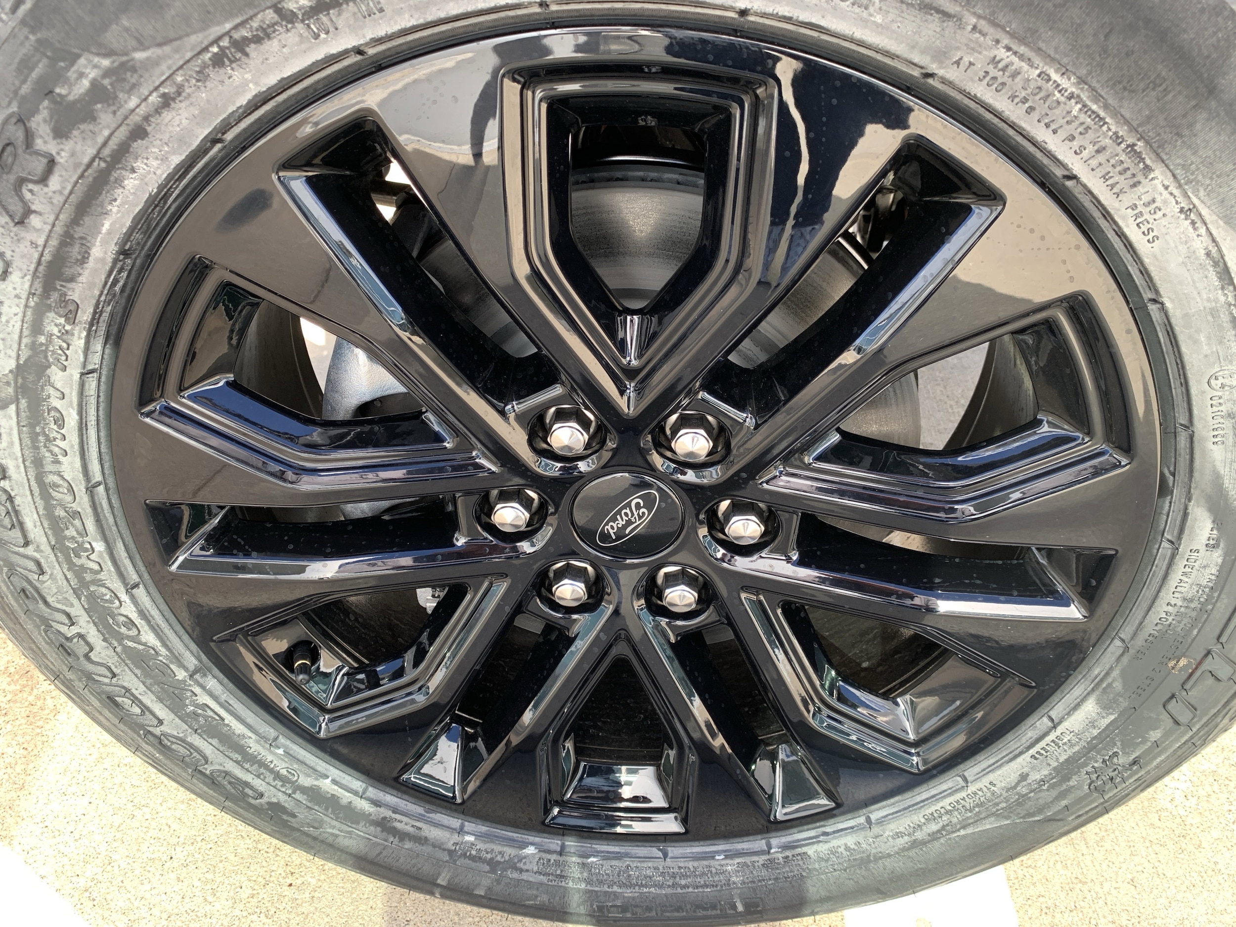 2026 Ford F-150 XLT - Photo 13