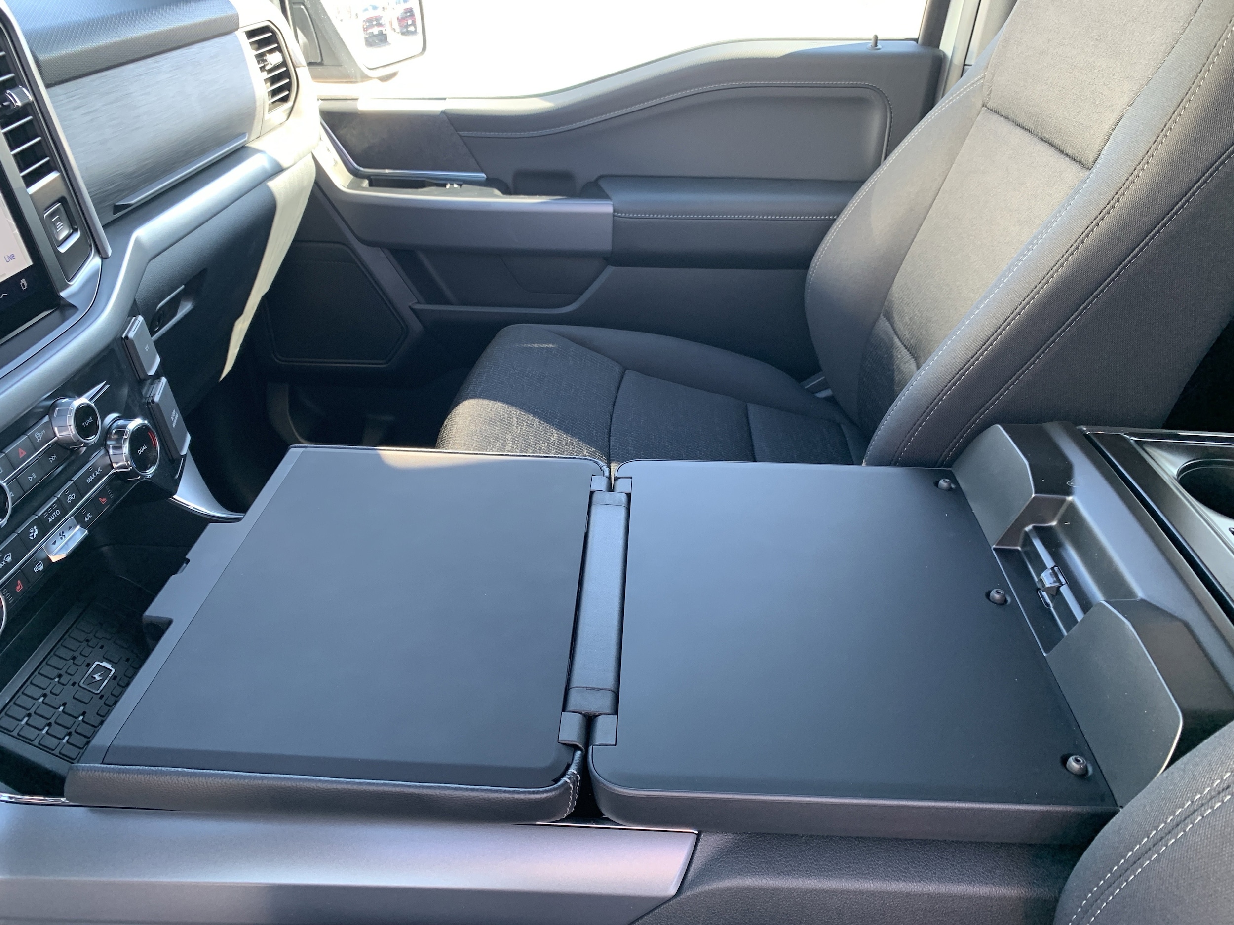 2026 Ford F-150 XLT - Photo 19