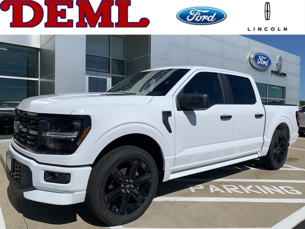 New 2026 Ford F-150 STX LOBO SuperCrew 4x4 Truck