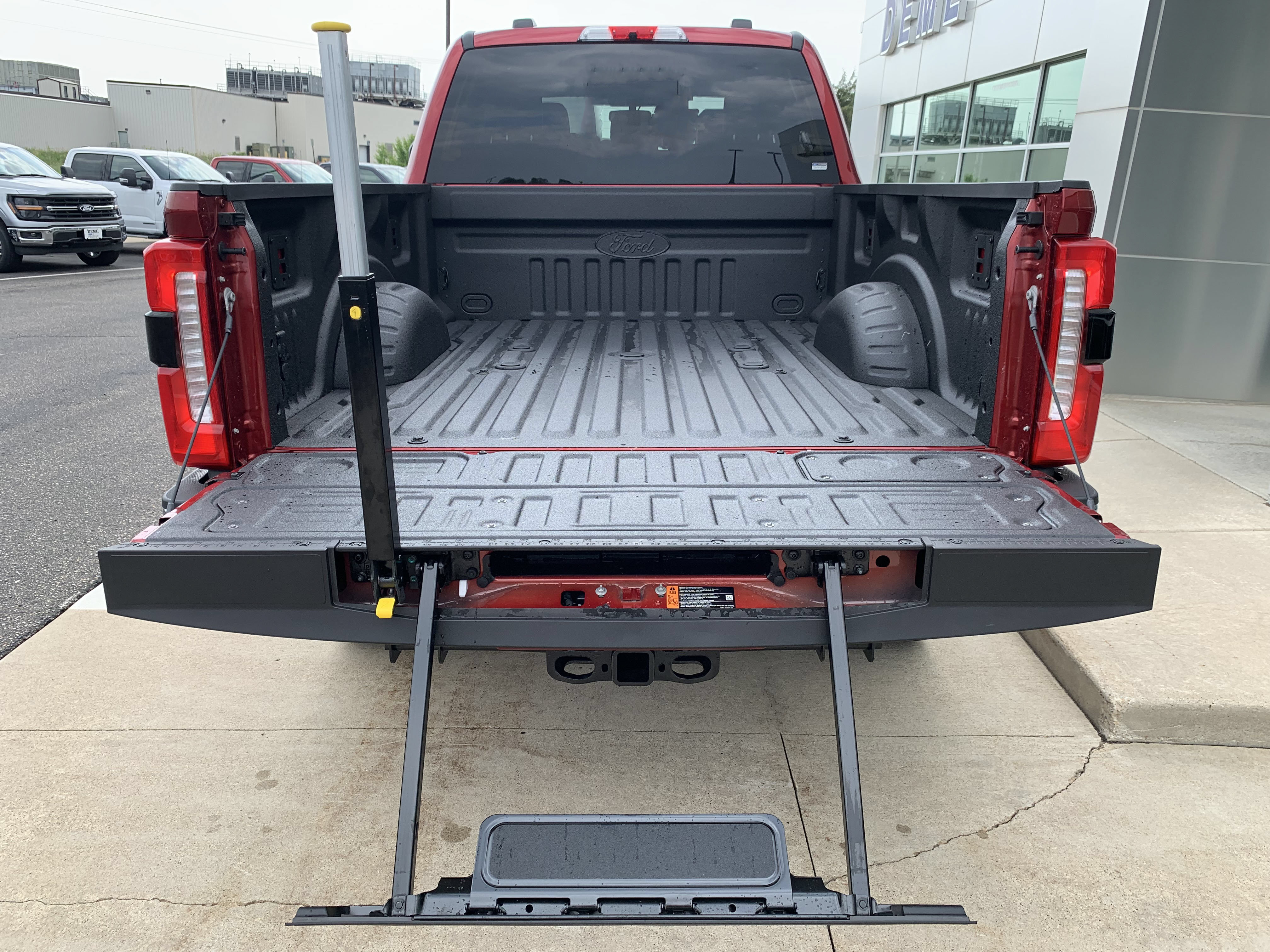 2026 Ford F-350 Super Duty Lariat - Photo 7