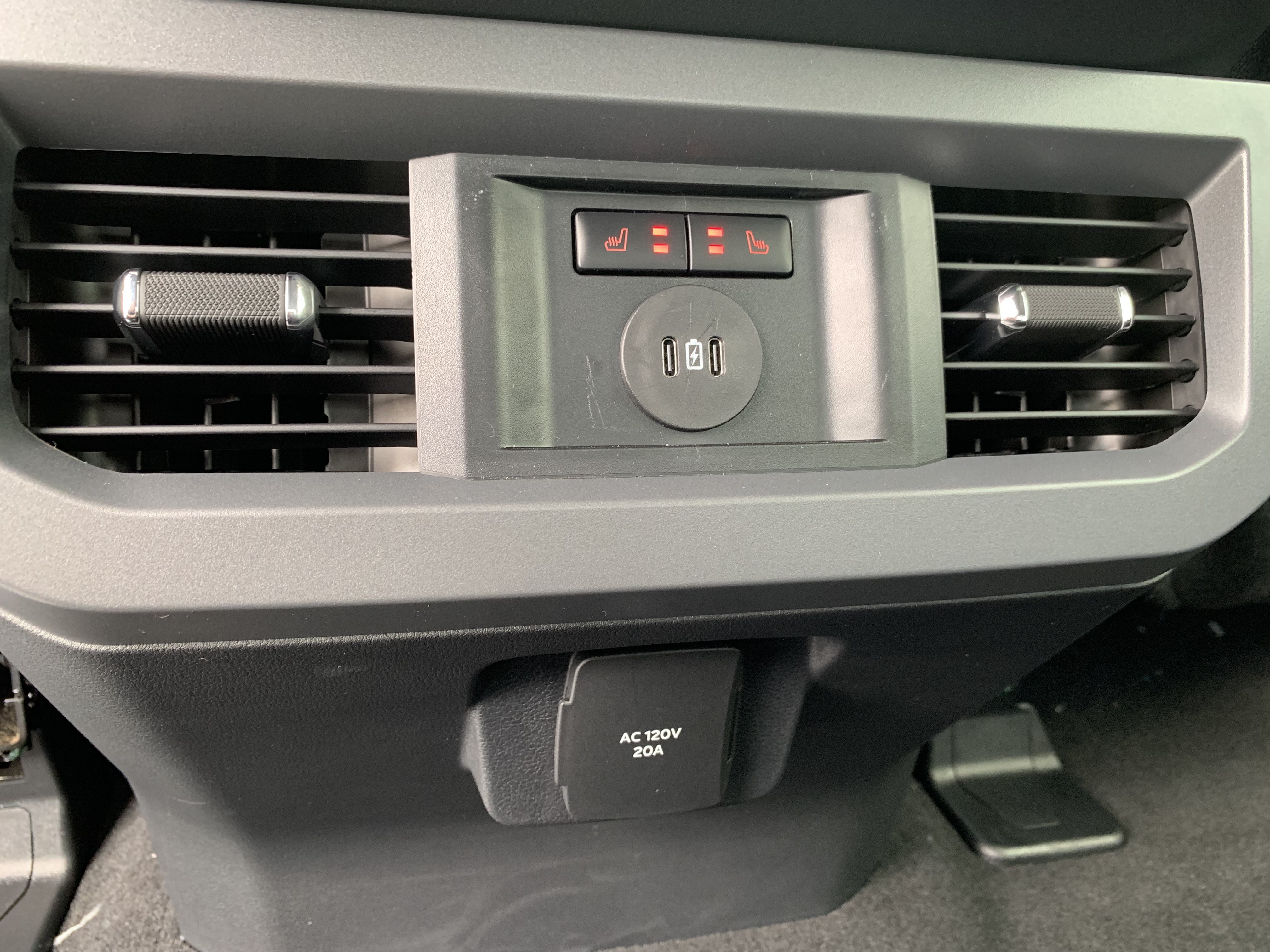 2026 Ford F-350 Super Duty Lariat - Photo 29