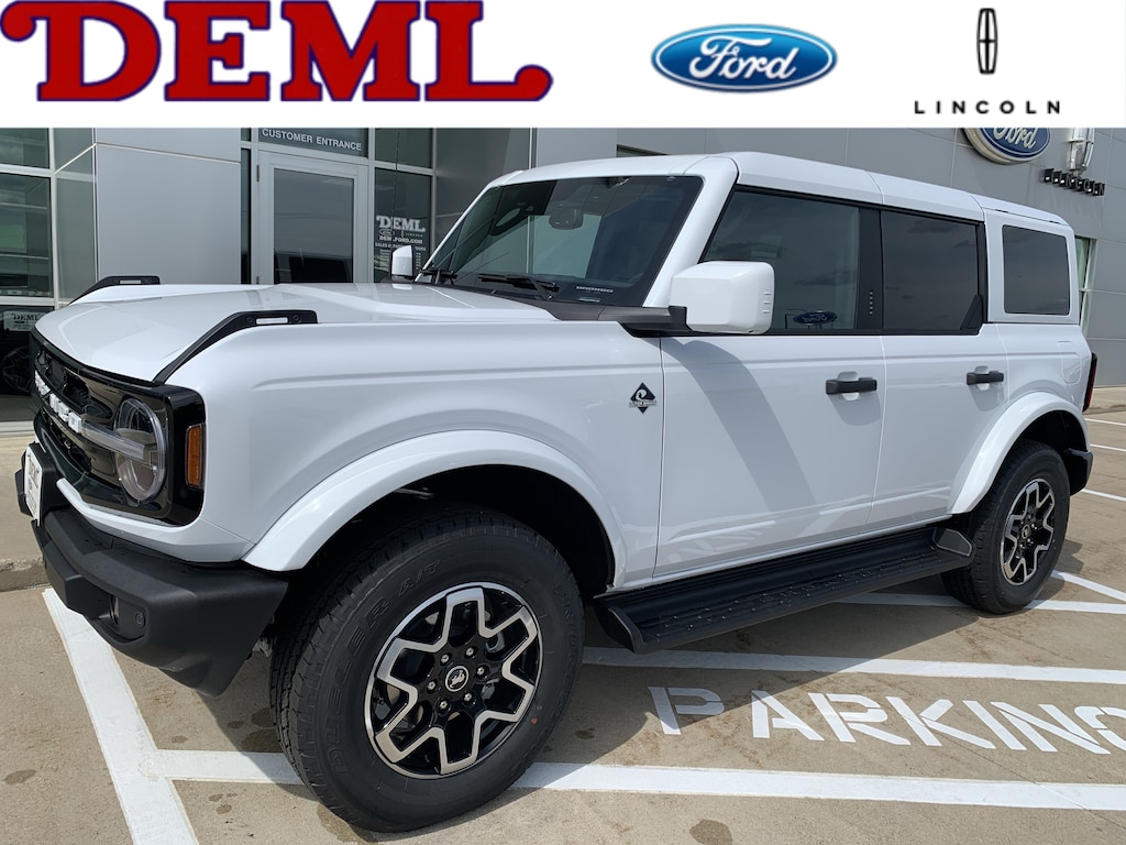 New 2026 Ford Bronco Outer Banks 4x4 Convertible