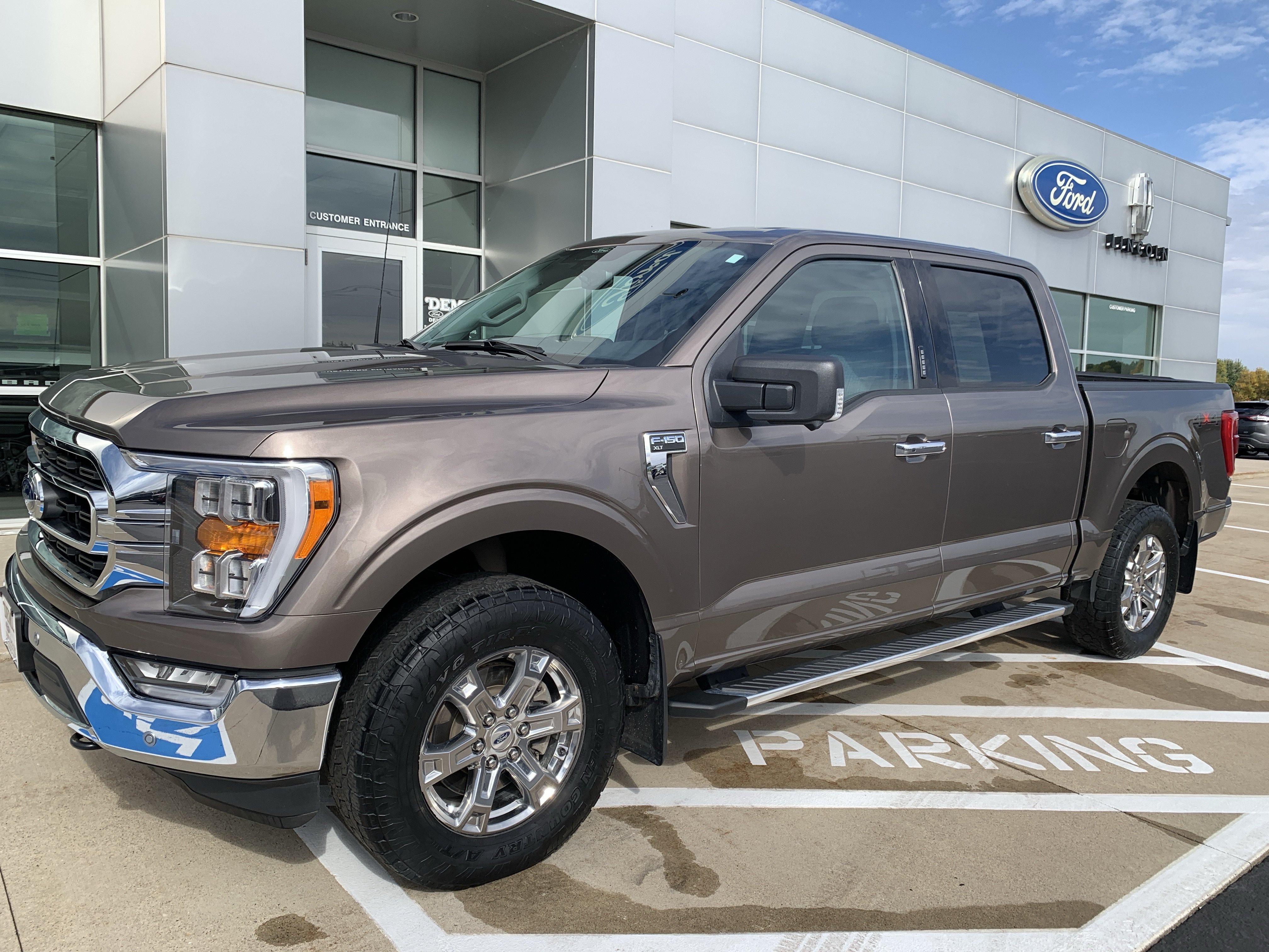 Used 2022 Ford F-150 XLT SuperCrew 4x4 Truck