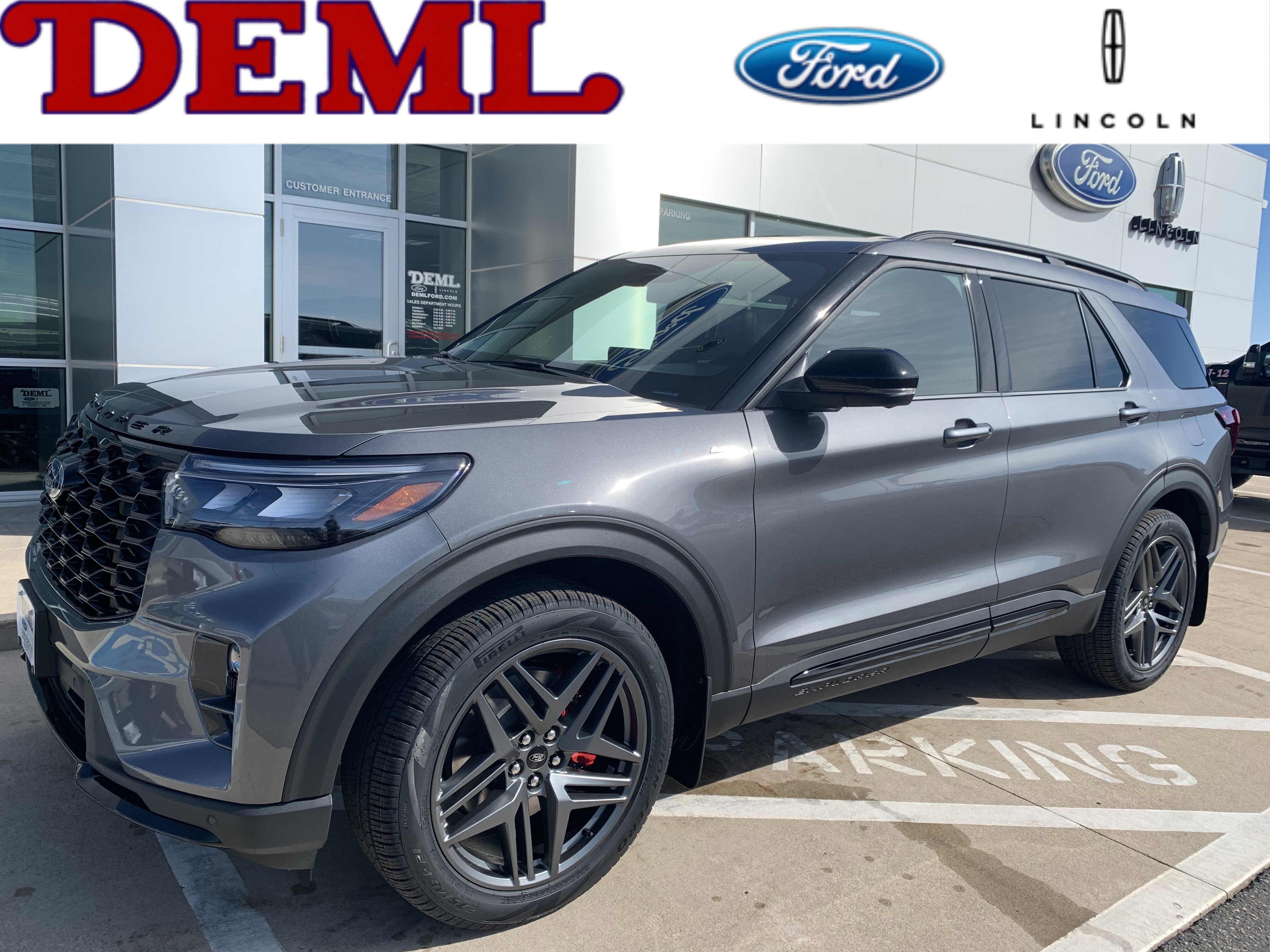 2026 Ford Explorer ST-Line 4x4 SUV