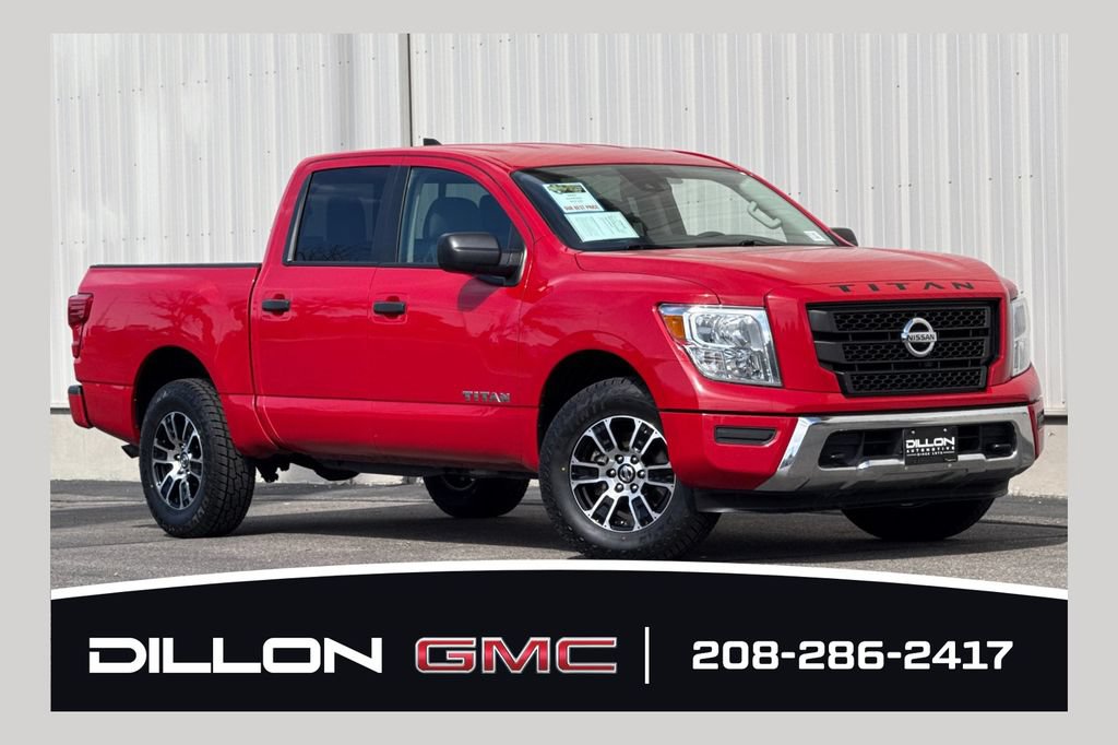 2022 Nissan Titan