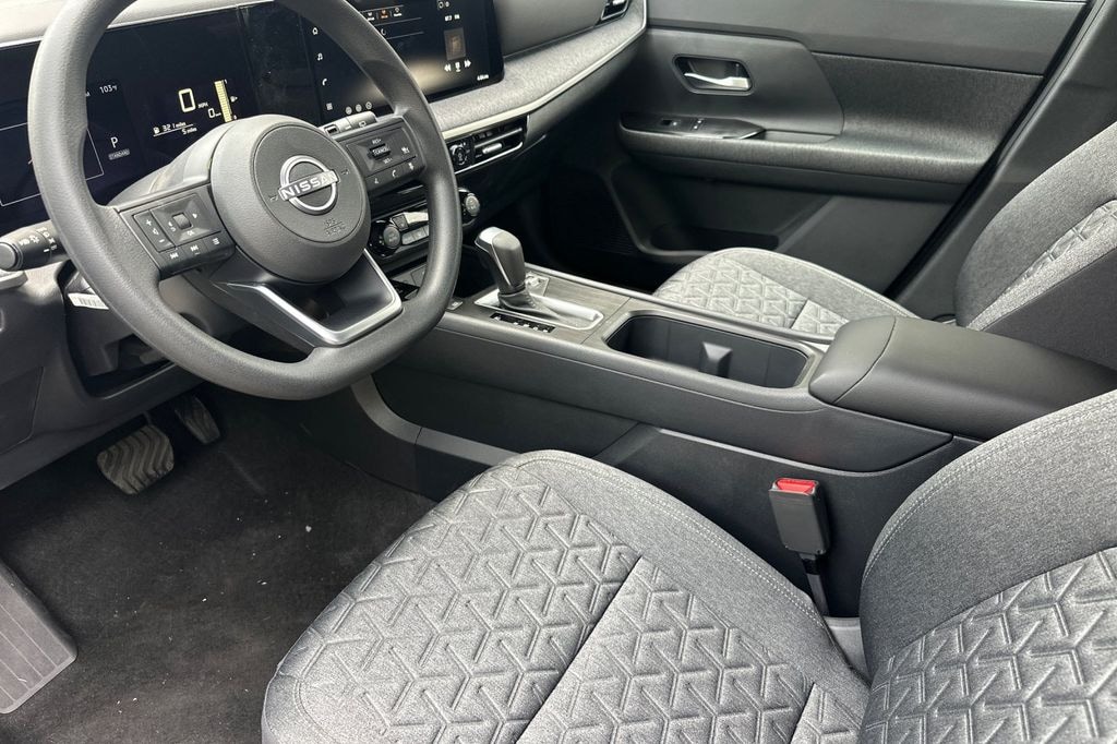 New 2026 Nissan Kicks SV SUV