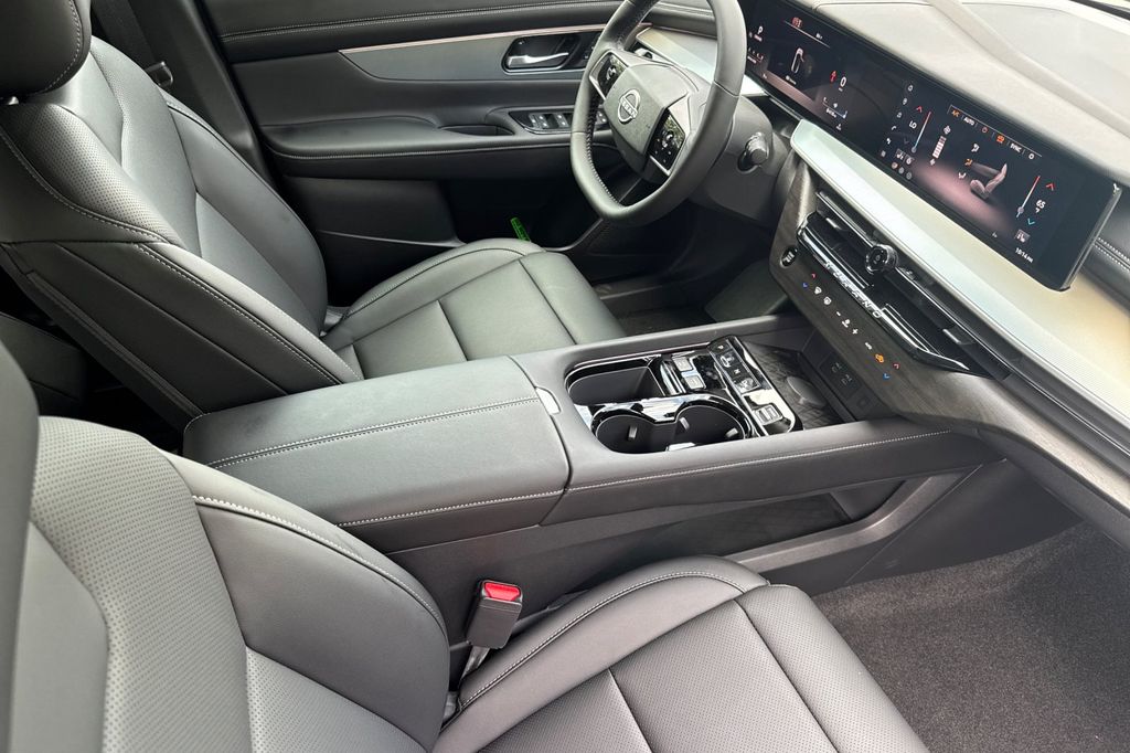 2026 Nissan Murano SL - Photo 17