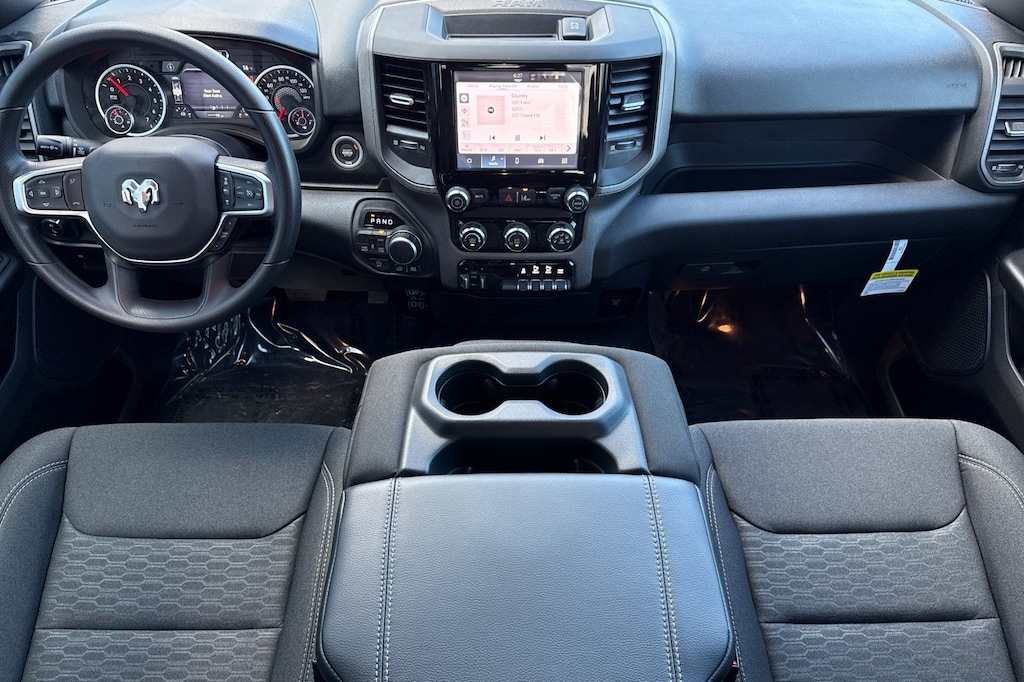 New 2026 Ram 1500 WARLOCK CREW CAB 4X4 5'7 BOX Pickup
