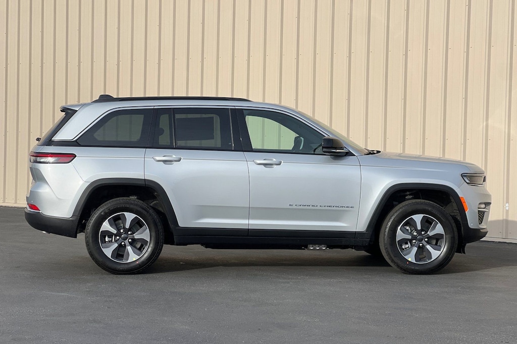 New 2024 Jeep Grand Cherokee 4xe 4xe Sport Utility
