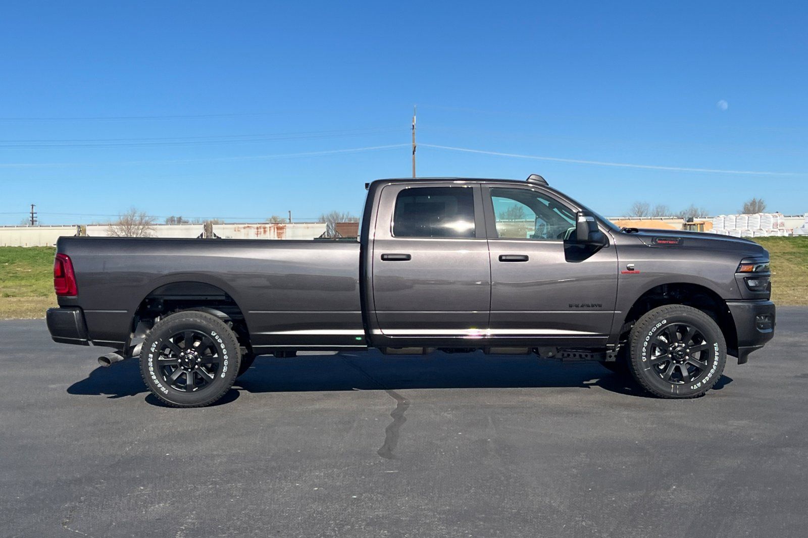 2026 RAM 2500 Big Horn - Photo 2