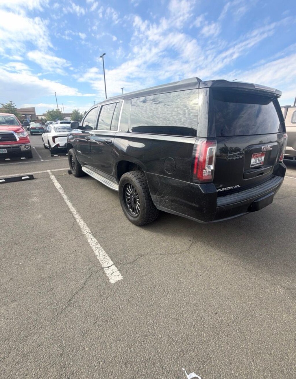 Used 2015 GMC Yukon XL SLT 1500 SUV