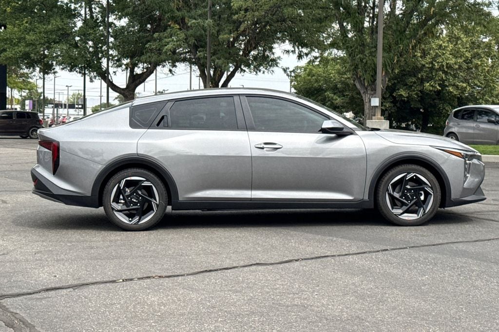 New 2026 Kia K4 EX Sedan