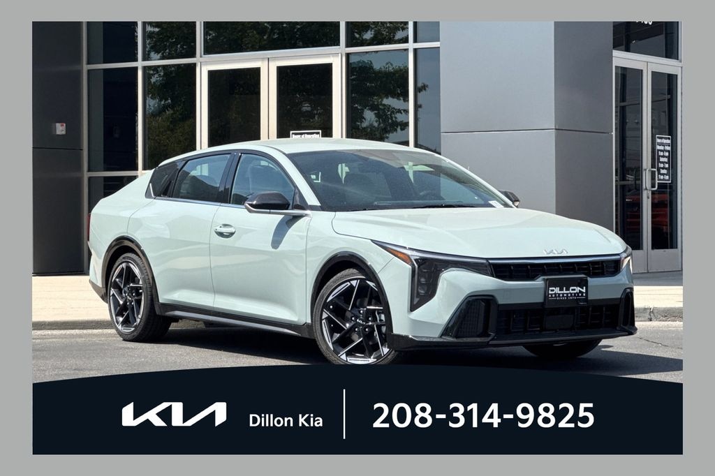 New 2026 Kia K4 GT-Line Sedan