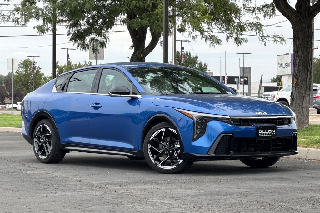 New 2026 Kia K4 GT-Line Sedan