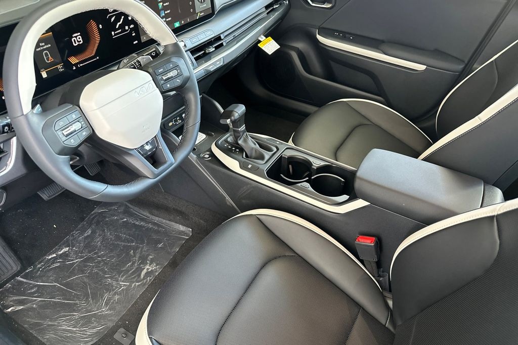 New 2026 Kia K4 GT-Line Sedan