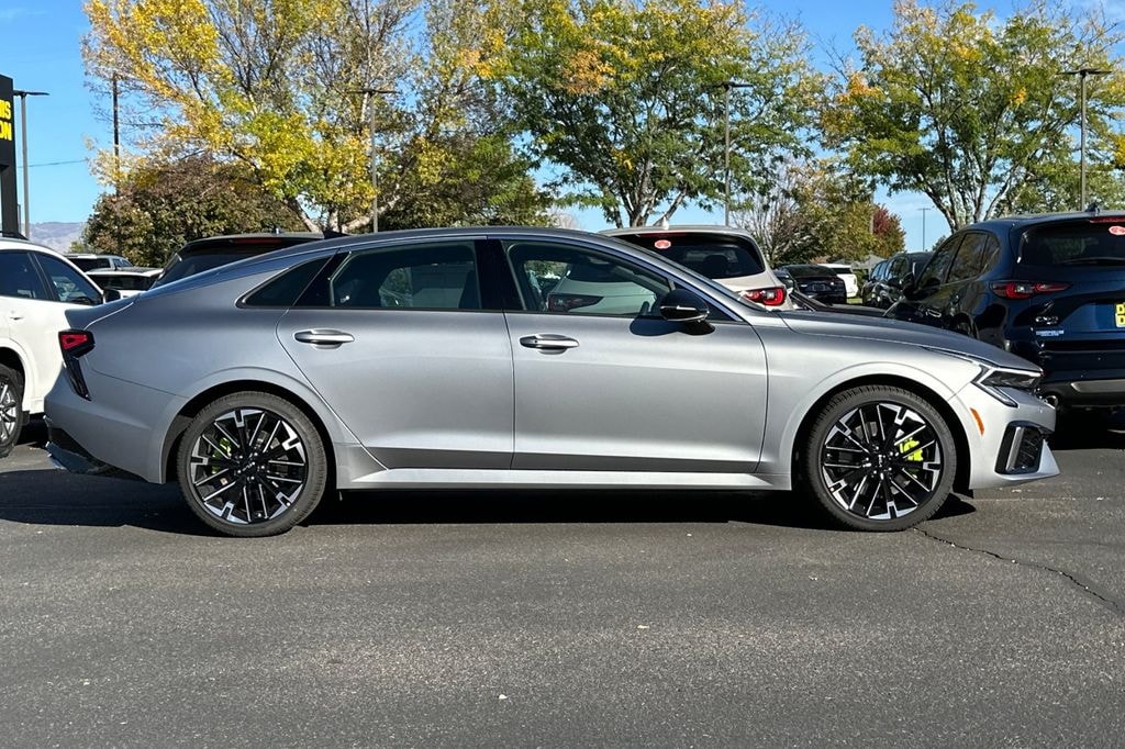 New 2026 Kia K5 GT Sedan
