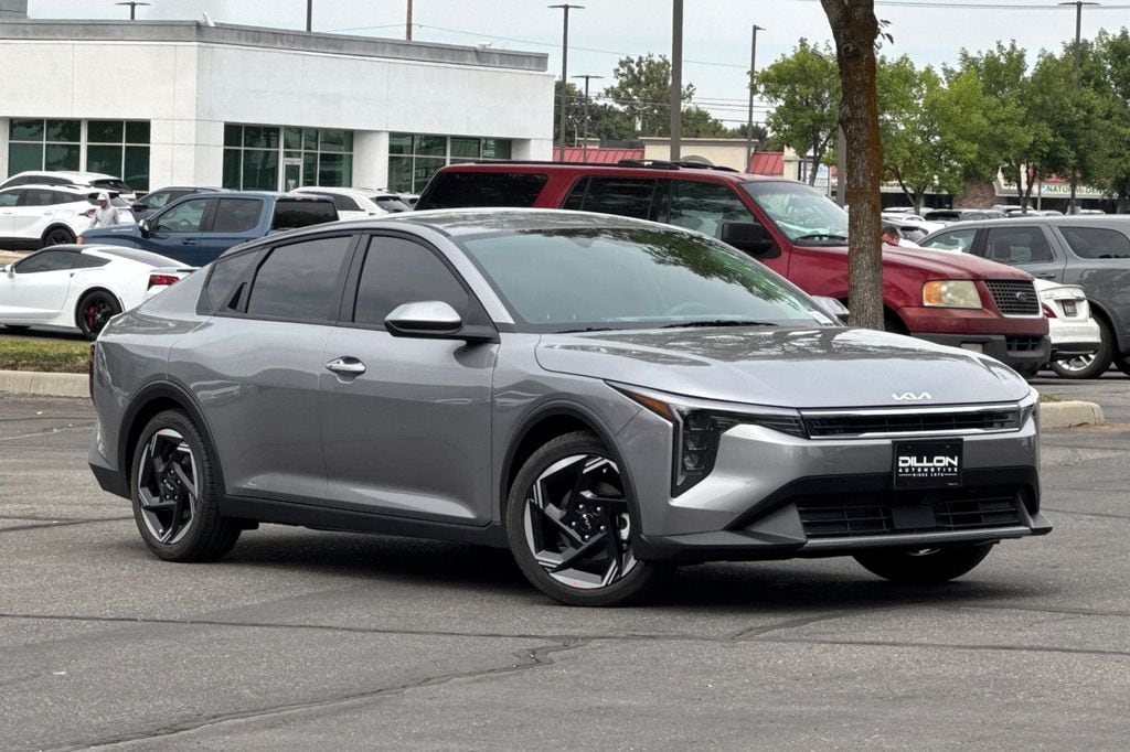 New 2026 Kia K4 EX Sedan
