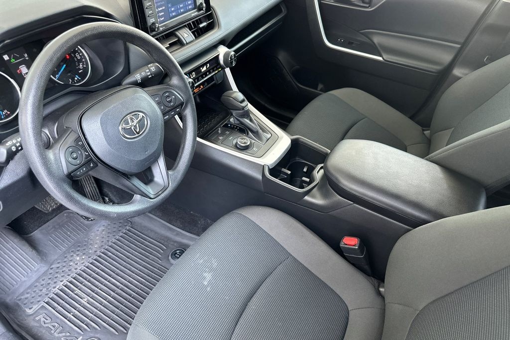 Used 2022 Toyota RAV4 Hybrid LE SUV