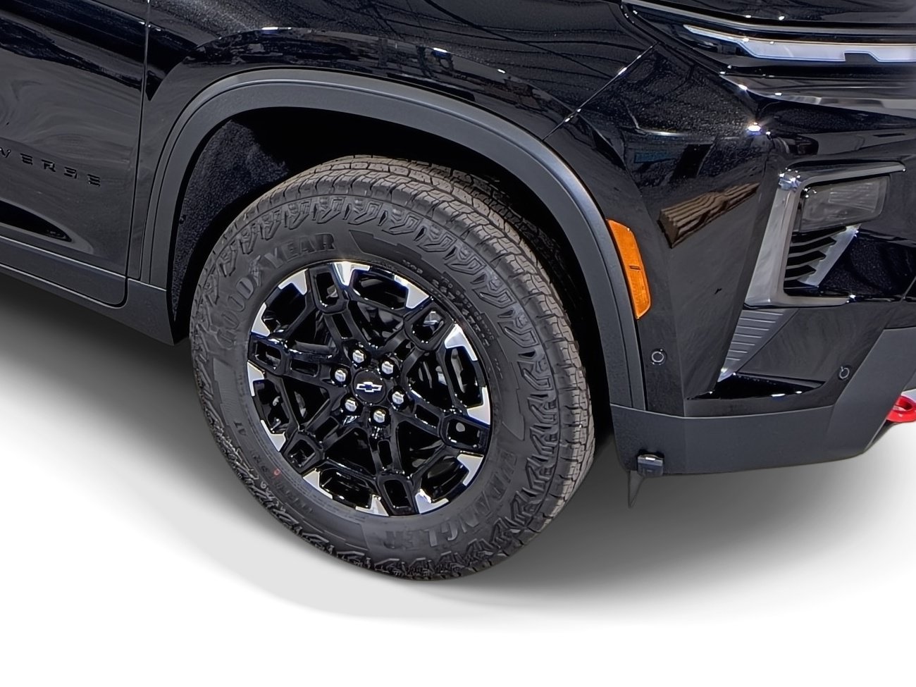 2027 Chevrolet Traverse Z71 - Photo 14