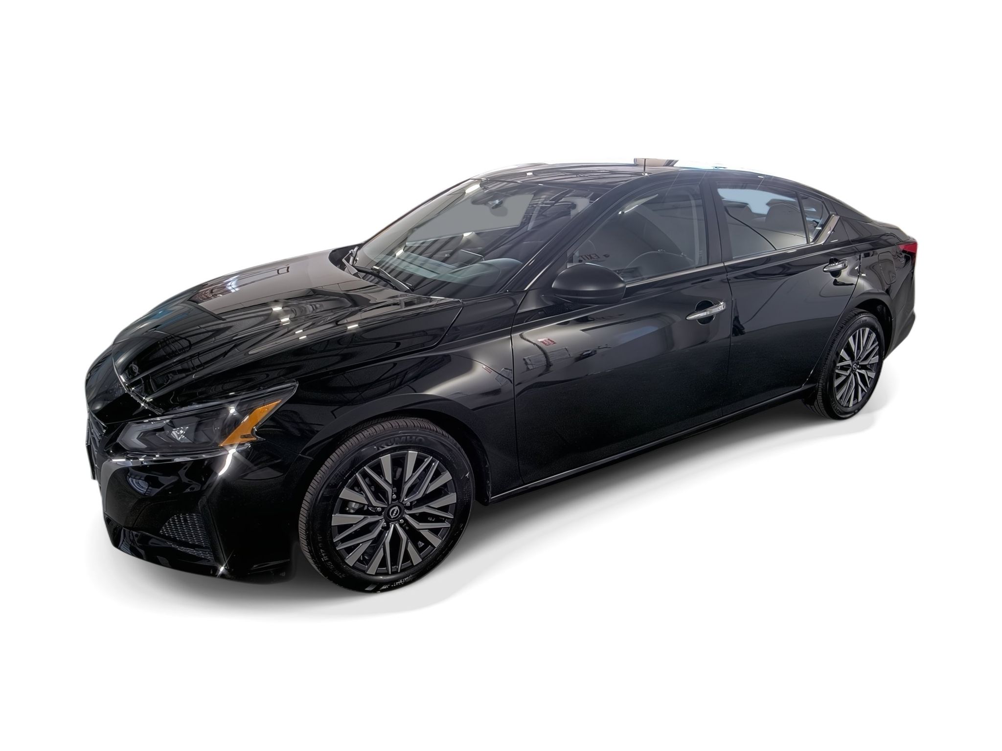 Used 2025 Nissan Altima SV