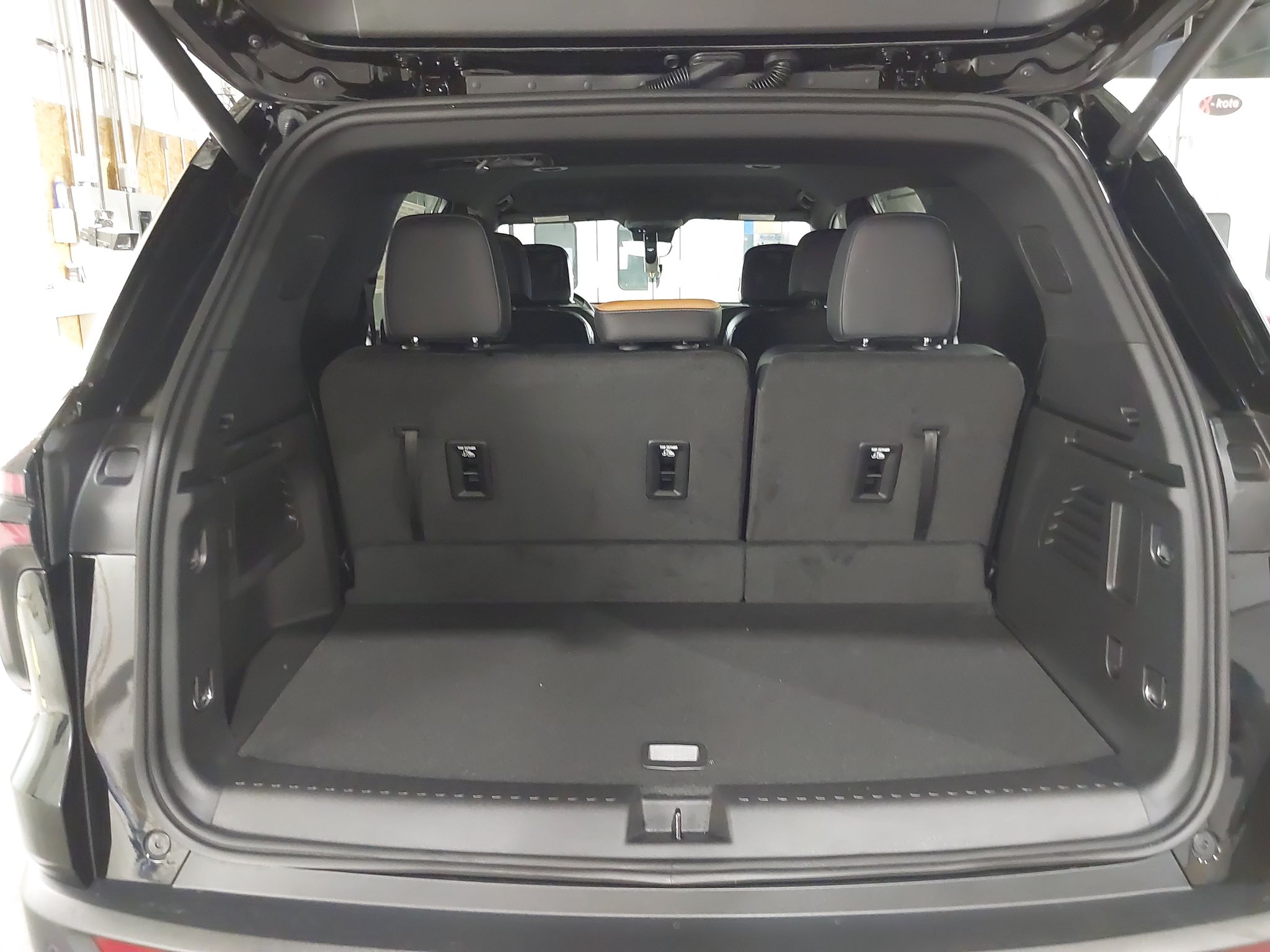 2027 Chevrolet Traverse Z71 - Photo 22
