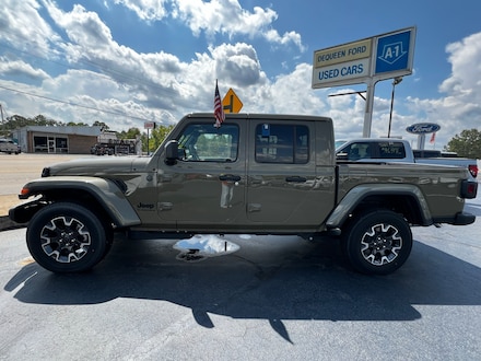 2026 Jeep Gladiator SAHARA 4X4 Pickup