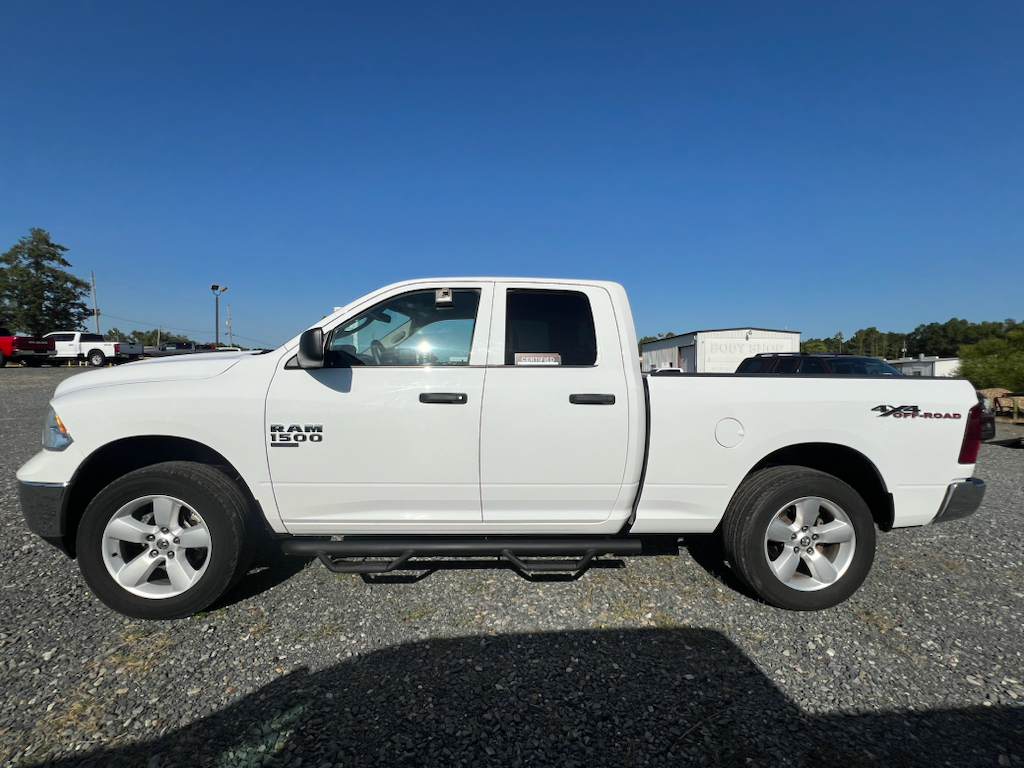 2024 Ram 1500 Classic SLT Truck Quad Cab