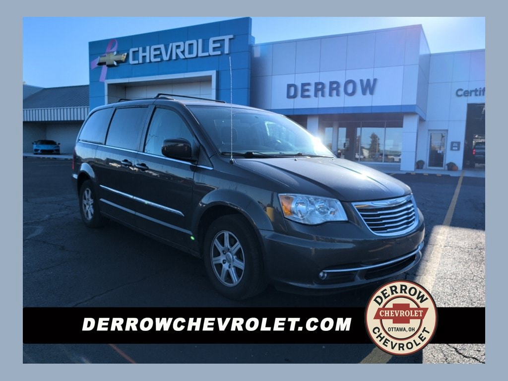 2011 Chrysler Town & Country Touring