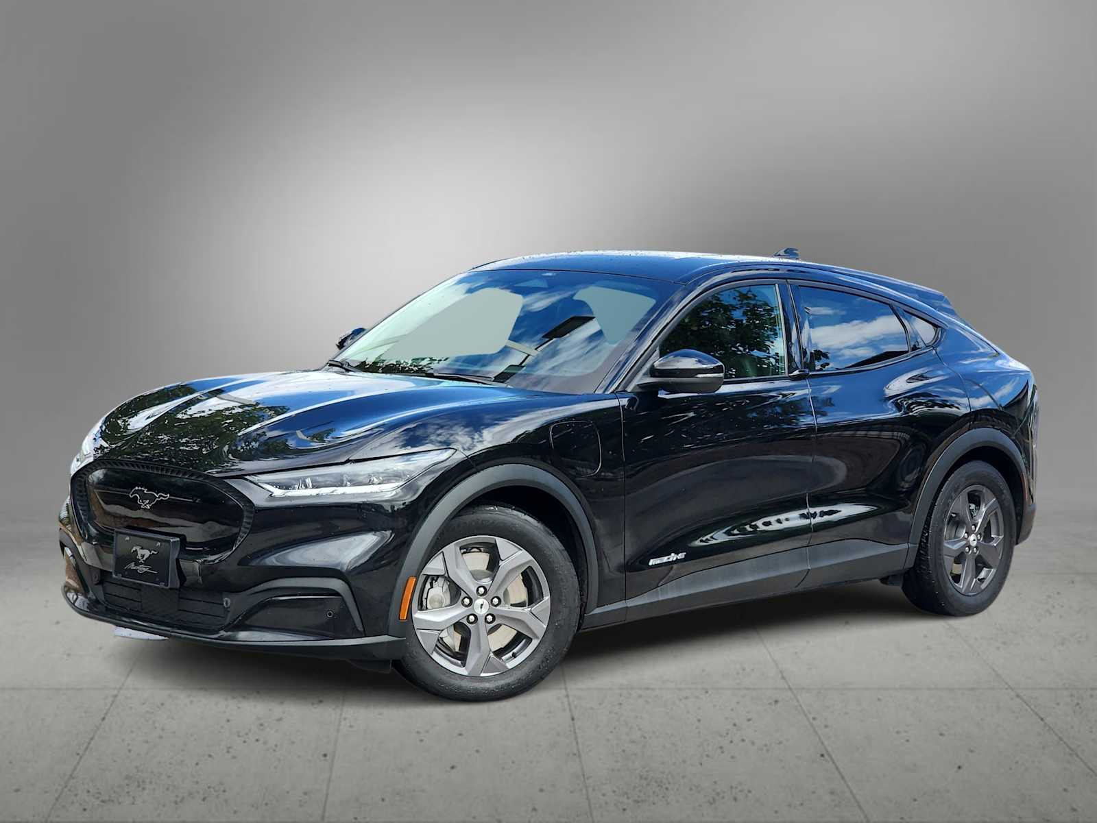 2022 Ford Mustang Mach-E