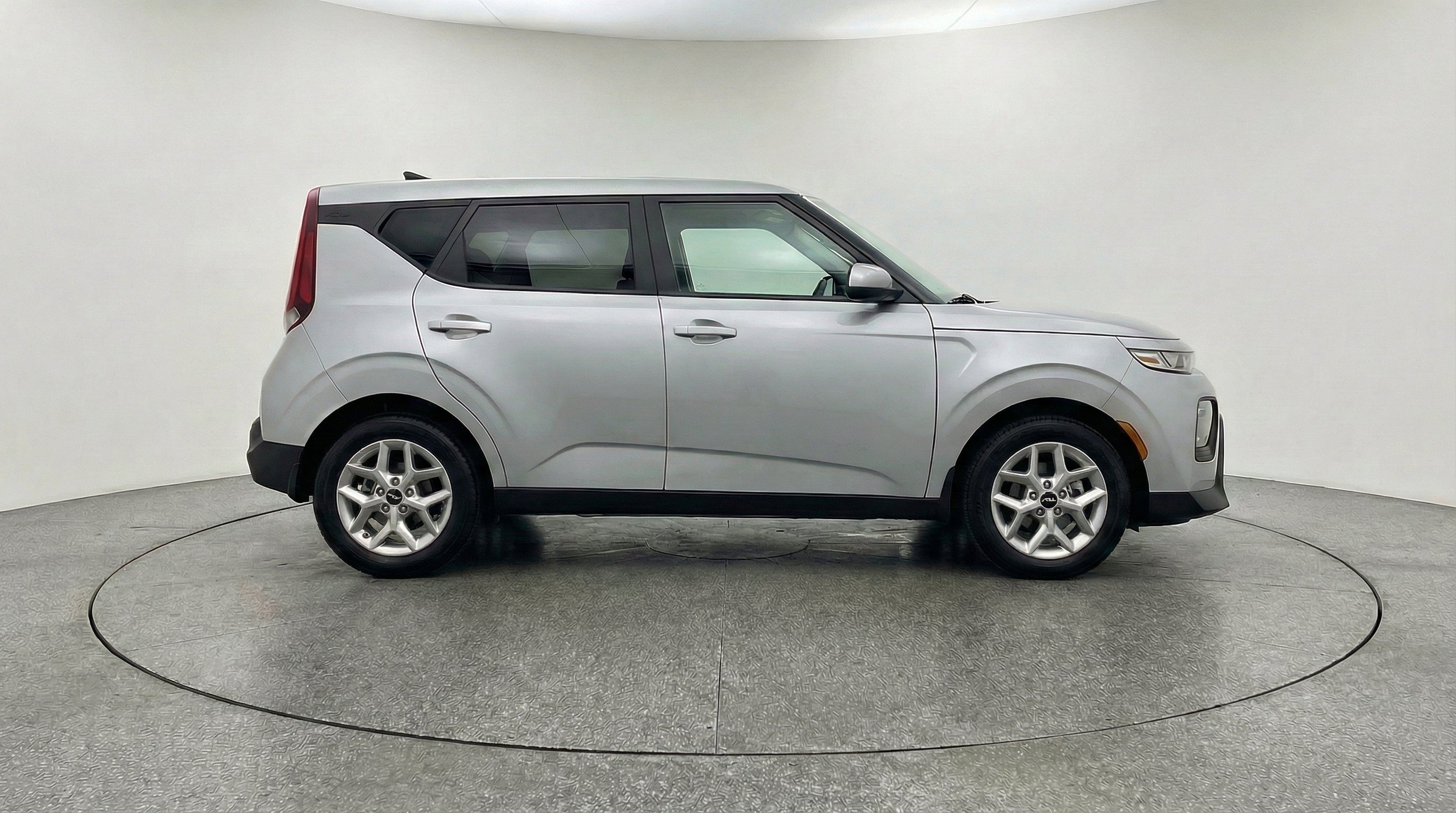 Thumbnail: 2025 Kia Soul - 10