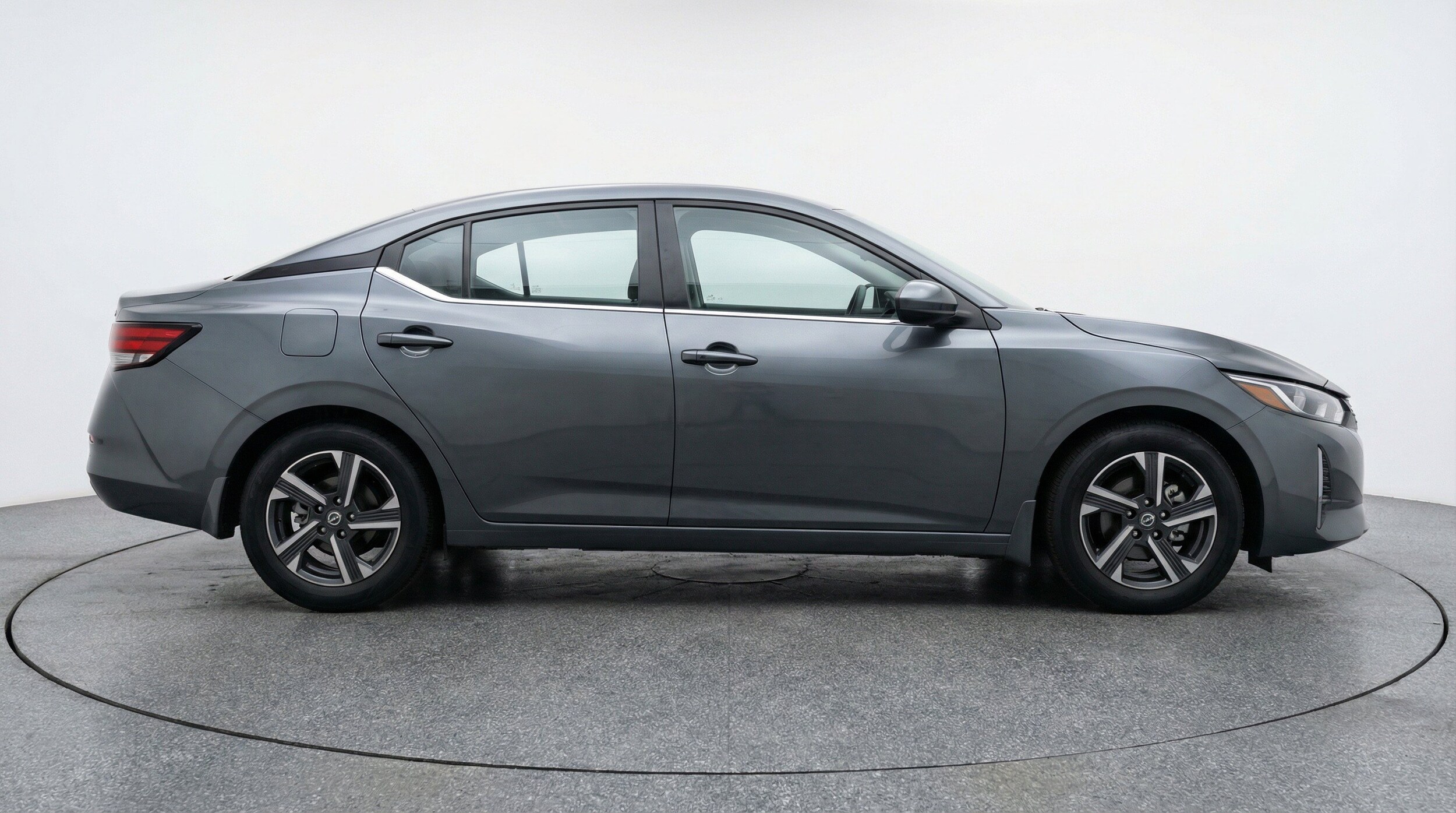 Thumbnail: 2025 Nissan Sentra - 10