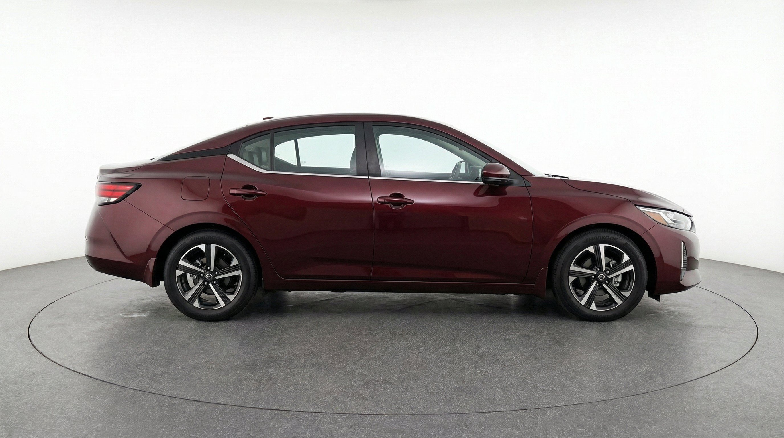Thumbnail: 2025 Nissan Sentra - 11