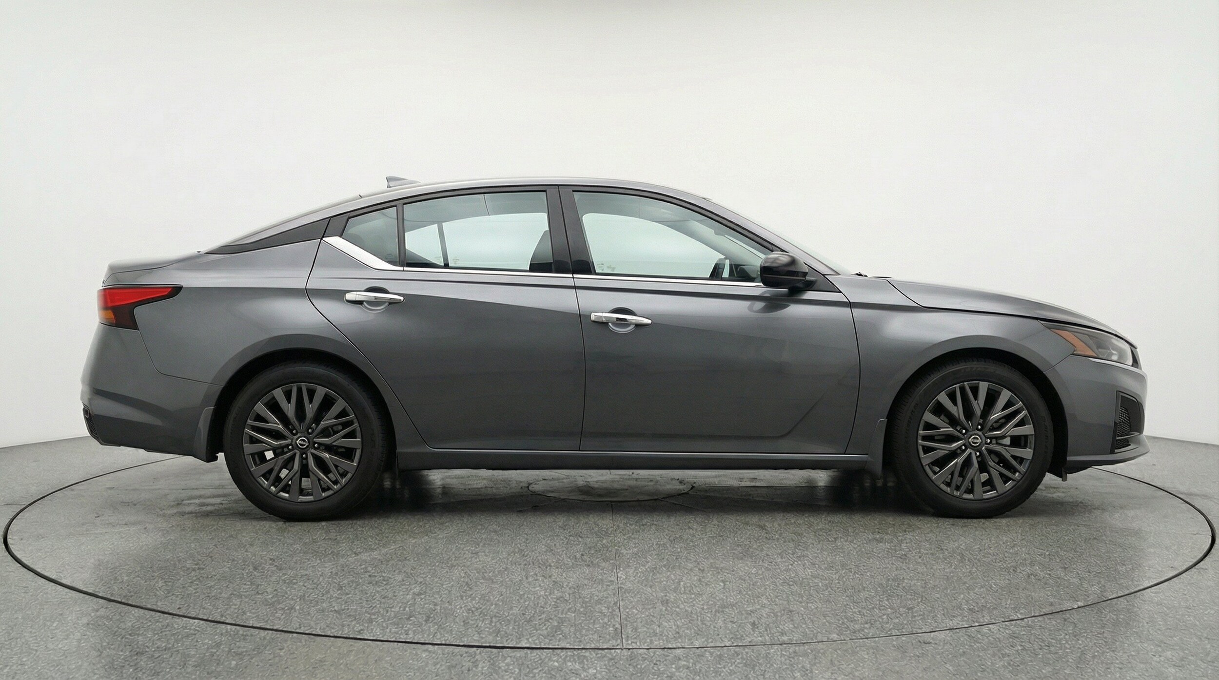 Thumbnail: 2025 Nissan Altima - 10