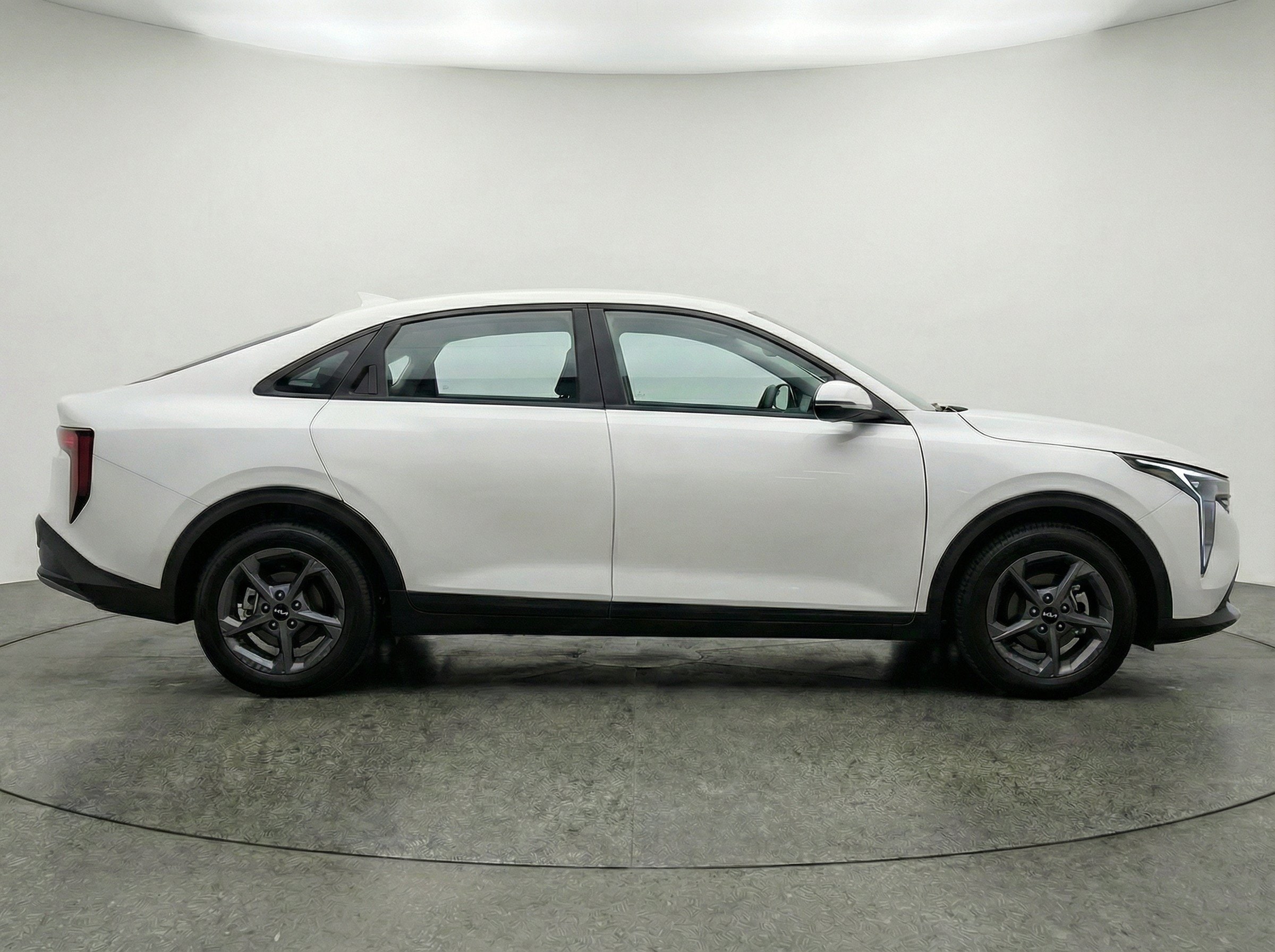 Thumbnail: 2025 Kia K4 - 11