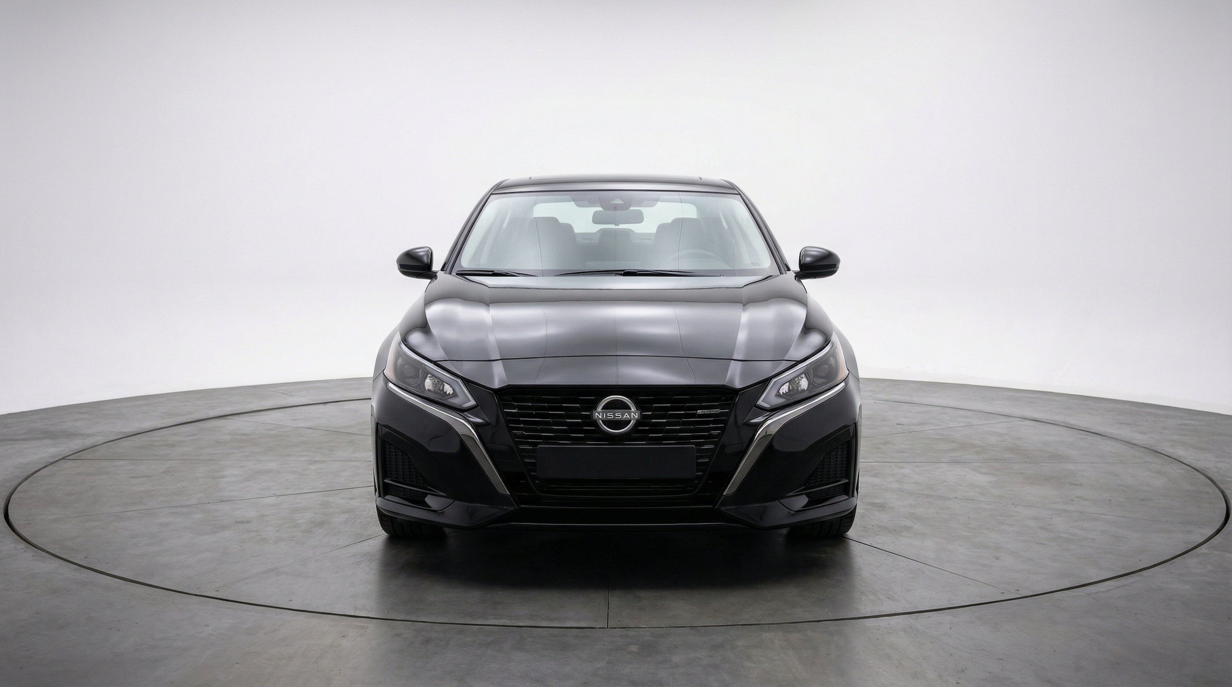 Thumbnail: 2025 Nissan Altima - 2