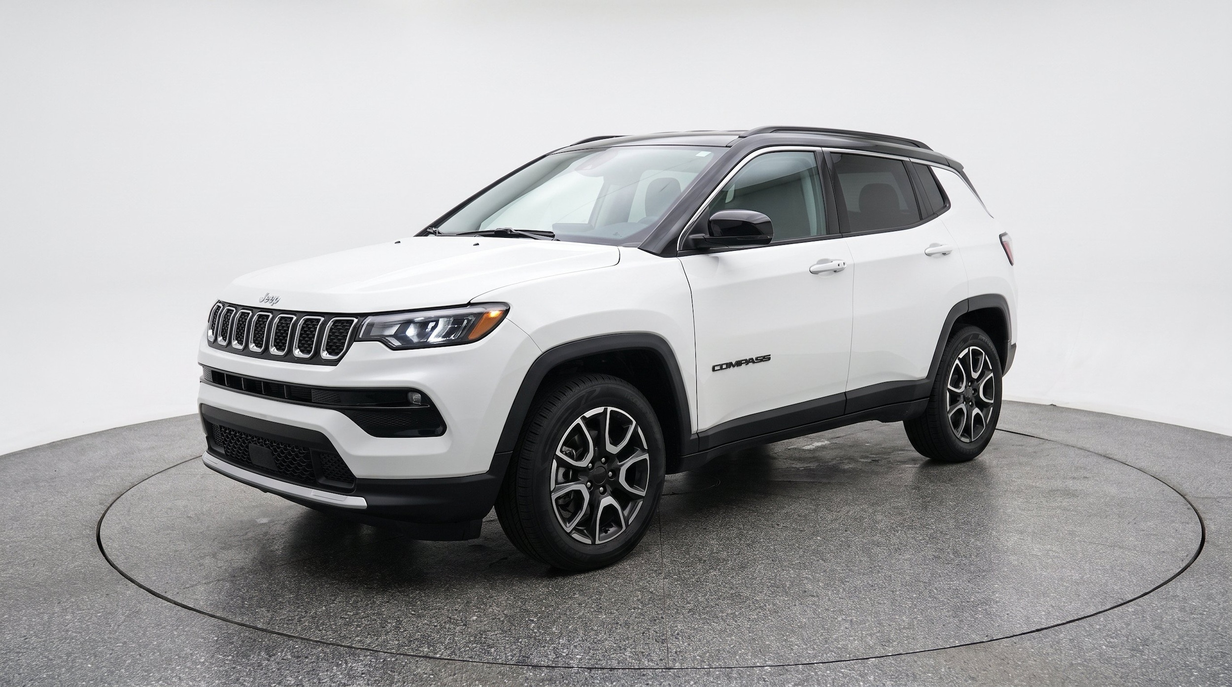 Thumbnail: 2025 Jeep Compass - 3