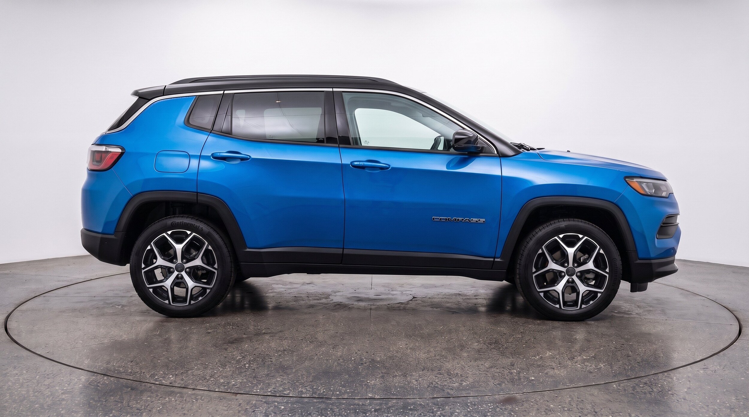 Thumbnail: 2025 Jeep Compass - 10