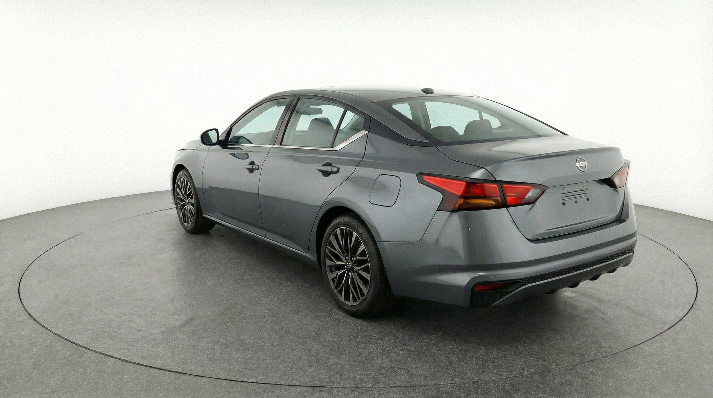 Thumbnail: 2025 Nissan Altima - 6