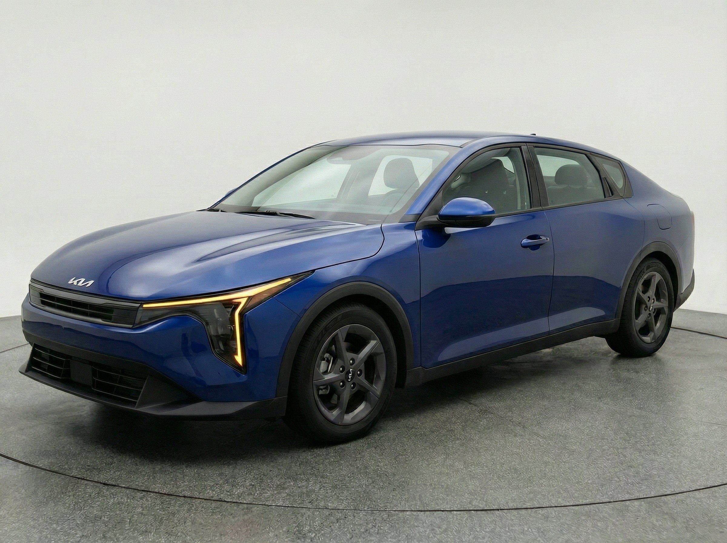 Thumbnail: 2025 Kia K4 - 3